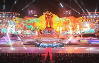 Đại nhạc hội "Đôi cánh diệu kỳ"