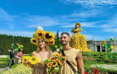 Mô Hình Tượng Composite Tại KDL Bà Nà Hills