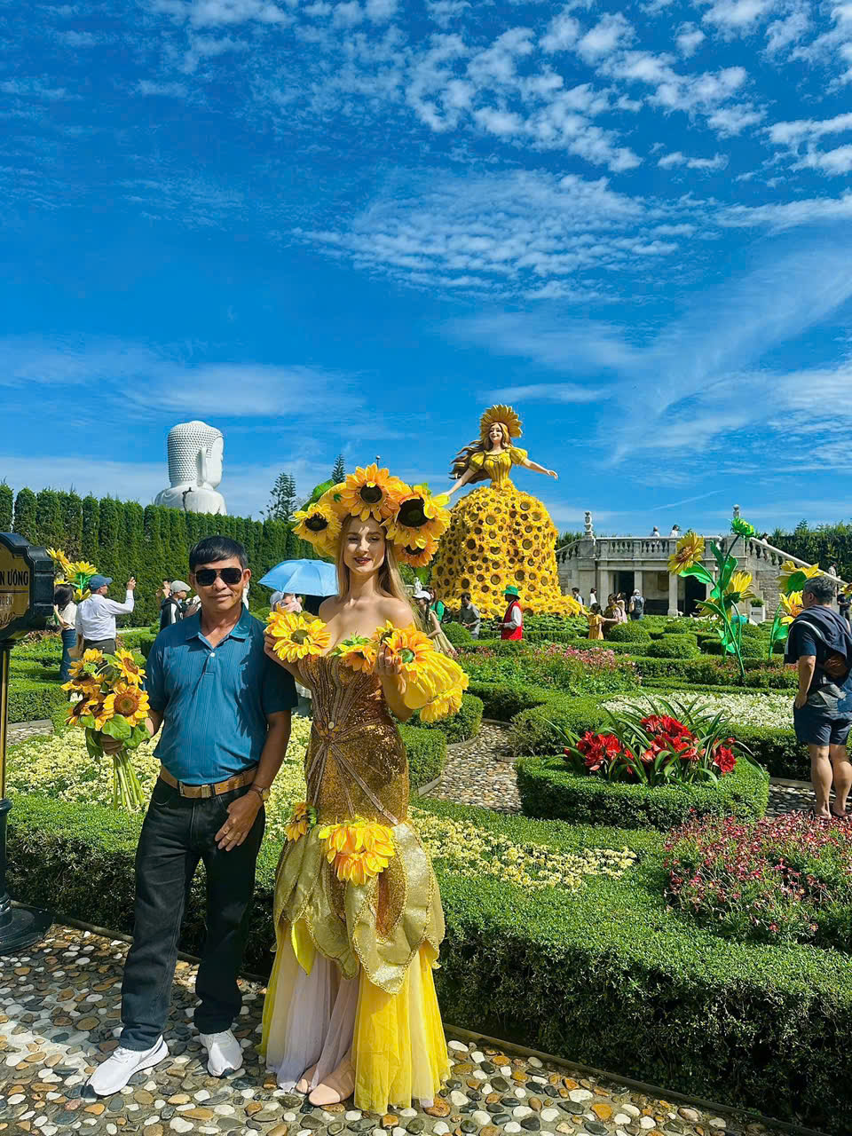 Mô Hình Tượng Composite Tại KDL Bà Nà Hills